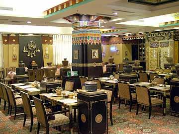 Brahmaputra Grand Hotel Lhasa Esterno foto